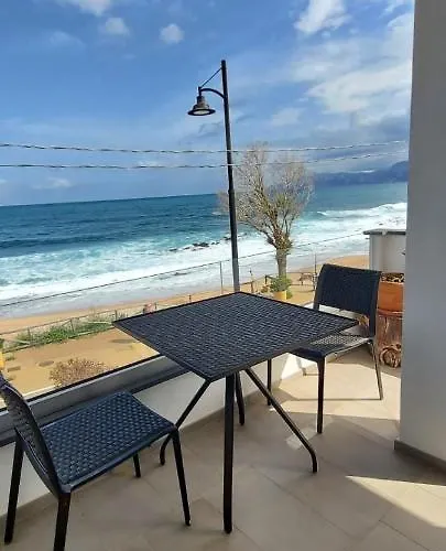 Apartament Fronte Mare