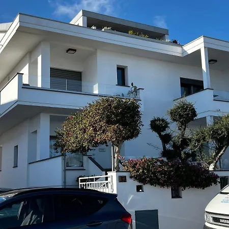 Διαμέρισμα Fronte Mare Cala Gonone